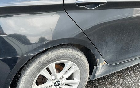 Hyundai Sonata VI, 2011 год, 825 000 рублей, 7 фотография