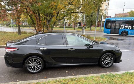 Toyota Camry, 2023 год, 3 150 000 рублей, 4 фотография