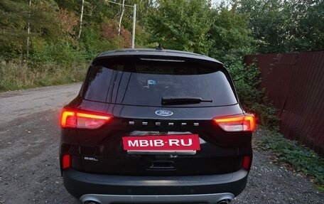 Ford Escape, 2022 год, 1 800 000 рублей, 6 фотография