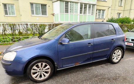Volkswagen Golf V, 2005 год, 450 000 рублей, 2 фотография
