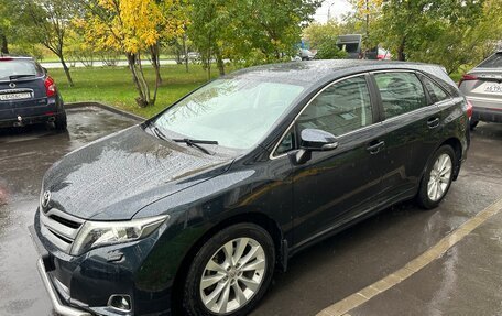 Toyota Venza I, 2013 год, 2 085 000 рублей, 2 фотография