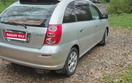 Toyota Nadia, 2000 год, 420 000 рублей, 2 фотография