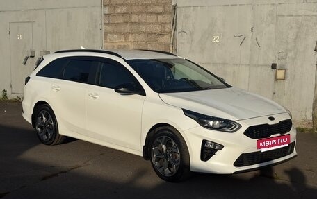 KIA cee'd III, 2021 год, 1 900 000 рублей, 2 фотография