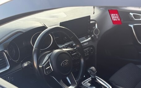 KIA cee'd III, 2021 год, 1 900 000 рублей, 9 фотография