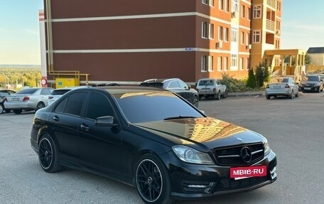 Mercedes-Benz C-Класс, 2012 год, 1 450 000 рублей, 2 фотография