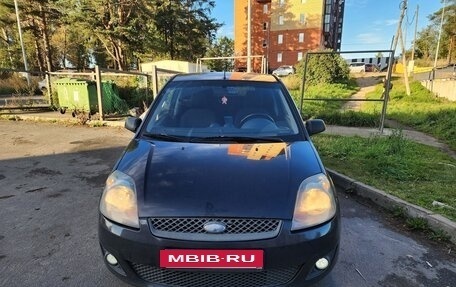 Ford Fiesta, 2007 год, 330 000 рублей, 2 фотография