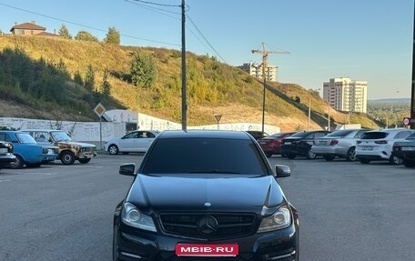 Mercedes-Benz C-Класс, 2012 год, 1 450 000 рублей, 1 фотография