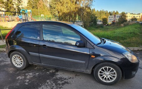 Ford Fiesta, 2007 год, 330 000 рублей, 3 фотография