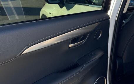Lexus NX I, 2015 год, 3 200 000 рублей, 14 фотография