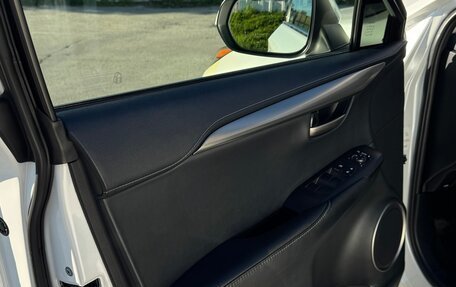 Lexus NX I, 2015 год, 3 200 000 рублей, 19 фотография