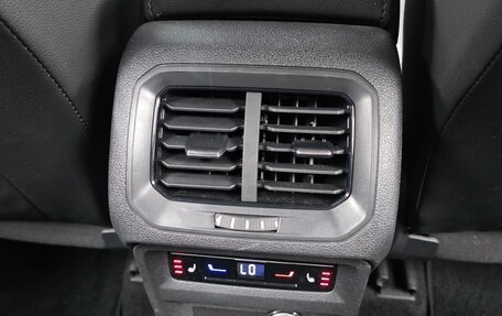 Volkswagen Tiguan II, 2022 год, 2 980 001 рублей, 23 фотография