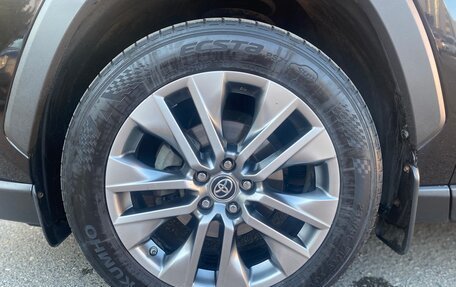 Toyota RAV4, 2021 год, 3 600 000 рублей, 9 фотография