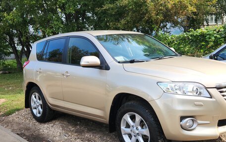Toyota RAV4, 2011 год, 1 300 000 рублей, 2 фотография