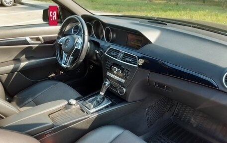 Mercedes-Benz C-Класс, 2012 год, 1 950 000 рублей, 7 фотография