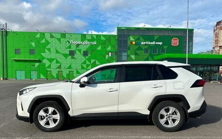 Toyota RAV4, 2020 год, 3 000 000 рублей, 8 фотография