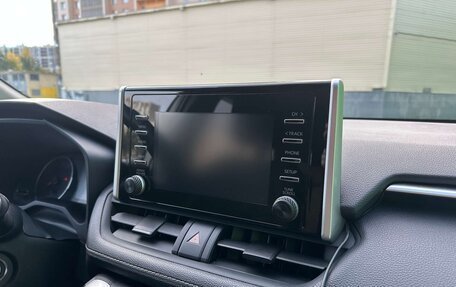 Toyota RAV4, 2020 год, 3 000 000 рублей, 30 фотография