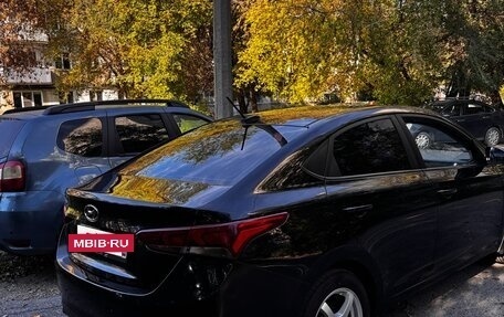 Hyundai Solaris II рестайлинг, 2018 год, 1 150 000 рублей, 4 фотография