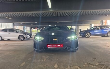 Chevrolet Camaro VI, 2021 год, 2 800 000 рублей, 1 фотография