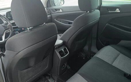 Hyundai Tucson III, 2018 год, 2 430 000 рублей, 4 фотография
