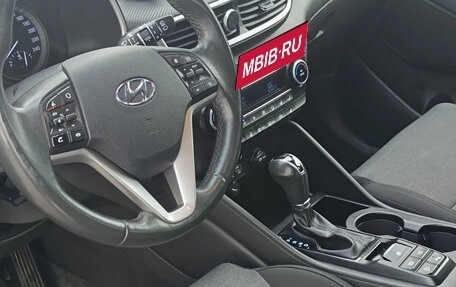 Hyundai Tucson III, 2018 год, 2 430 000 рублей, 7 фотография