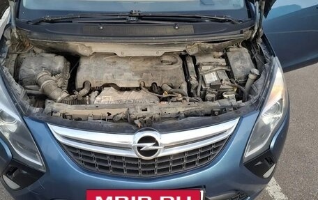 Opel Zafira C рестайлинг, 2013 год, 930 000 рублей, 8 фотография