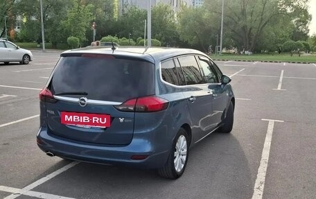 Opel Zafira C рестайлинг, 2013 год, 930 000 рублей, 17 фотография