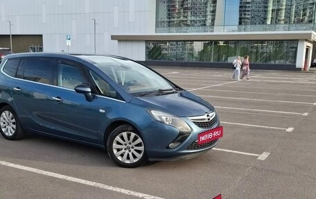 Opel Zafira C рестайлинг, 2013 год, 930 000 рублей, 18 фотография