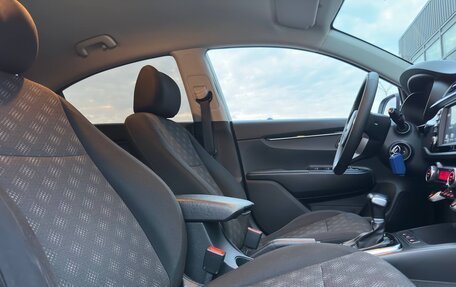 KIA Rio IV, 2018 год, 1 587 000 рублей, 7 фотография
