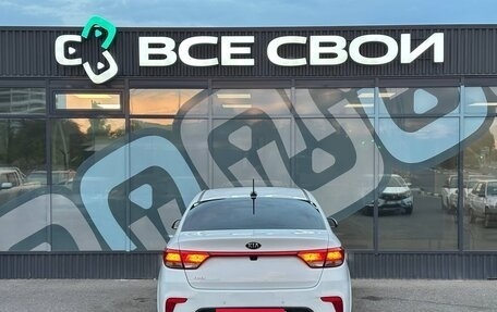KIA Rio IV, 2018 год, 1 587 000 рублей, 6 фотография