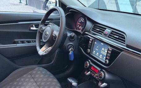 KIA Rio IV, 2018 год, 1 587 000 рублей, 13 фотография