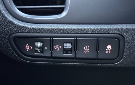 KIA Rio IV, 2018 год, 1 587 000 рублей, 21 фотография