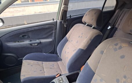 Mitsubishi Carisma I, 1999 год, 255 000 рублей, 9 фотография