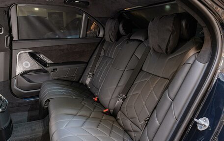 BMW 7 серия, 2026 год, 24 190 000 рублей, 33 фотография