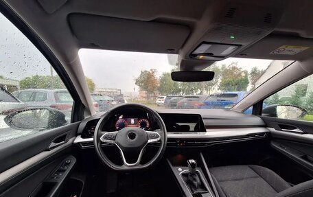 Volkswagen Golf VIII, 2023 год, 1 992 000 рублей, 10 фотография