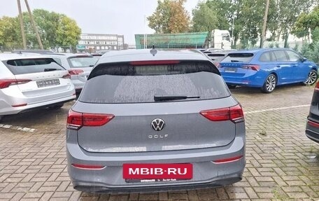 Volkswagen Golf VIII, 2023 год, 1 992 000 рублей, 6 фотография