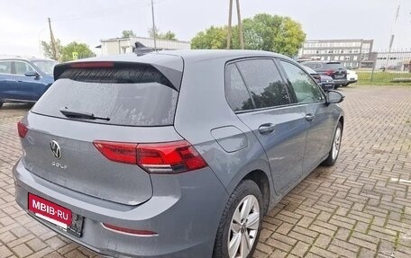 Volkswagen Golf VIII, 2023 год, 1 992 000 рублей, 4 фотография