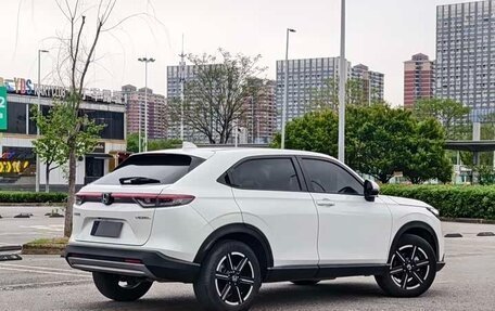 Honda Vezel, 2023 год, 1 710 001 рублей, 4 фотография