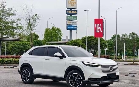 Honda Vezel, 2023 год, 1 710 001 рублей, 3 фотография