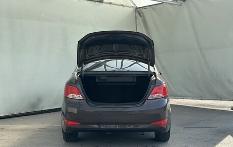 Hyundai Solaris II рестайлинг, 2016 год, 990 000 рублей, 7 фотография