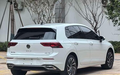 Volkswagen Golf VIII, 2023 год, 1 999 999 рублей, 3 фотография