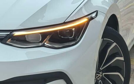 Volkswagen Golf VIII, 2023 год, 1 999 999 рублей, 8 фотография