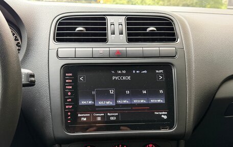 Volkswagen Polo VI (EU Market), 2017 год, 1 250 000 рублей, 19 фотография