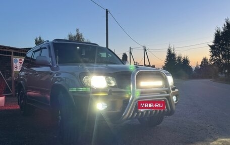 Toyota Land Cruiser 100 рестайлинг 2, 2001 год, 2 550 000 рублей, 15 фотография