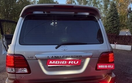 Toyota Land Cruiser 100 рестайлинг 2, 2001 год, 2 550 000 рублей, 14 фотография