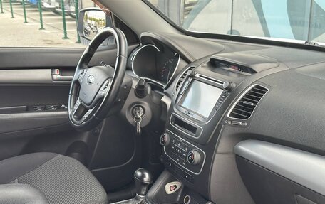 KIA Sorento II рестайлинг, 2013 год, 1 580 000 рублей, 13 фотография