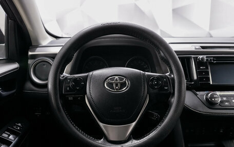 Toyota RAV4, 2016 год, 1 998 000 рублей, 14 фотография