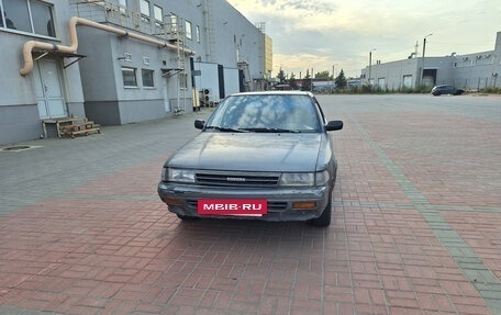 Toyota Carina E, 1993 год, 105 000 рублей, 2 фотография