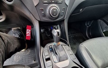 Hyundai Santa Fe III рестайлинг, 2013 год, 1 500 000 рублей, 18 фотография