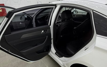 Hyundai Sonata VII, 2018 год, 1 349 000 рублей, 2 фотография