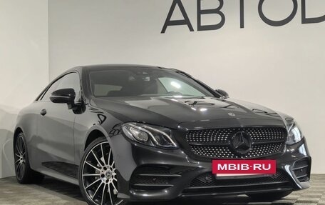 Mercedes-Benz E-Класс, 2019 год, 4 050 000 рублей, 3 фотография